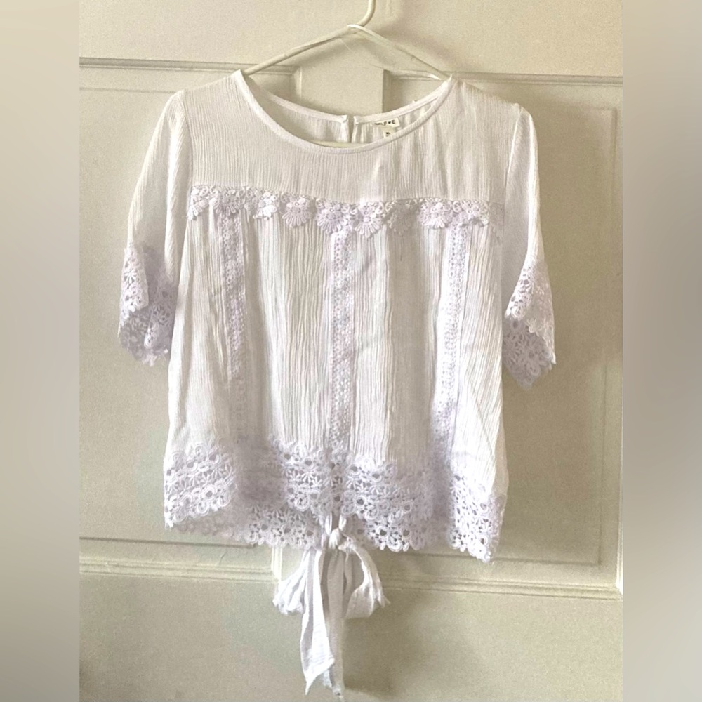 White Lace Shirt L